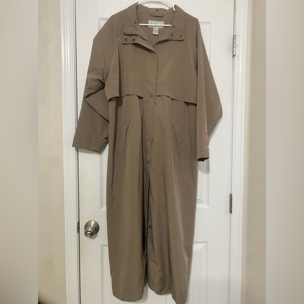Vintage L.L Bean Women's Tan  Trench Coat XL Defect
